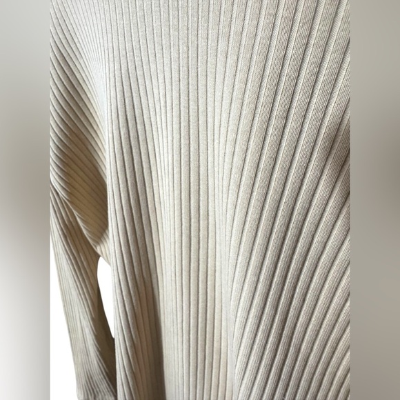 Monki Open Back Top Ribbed Beige Cream Long Sleeve Size Medium - Picture 8 of 9